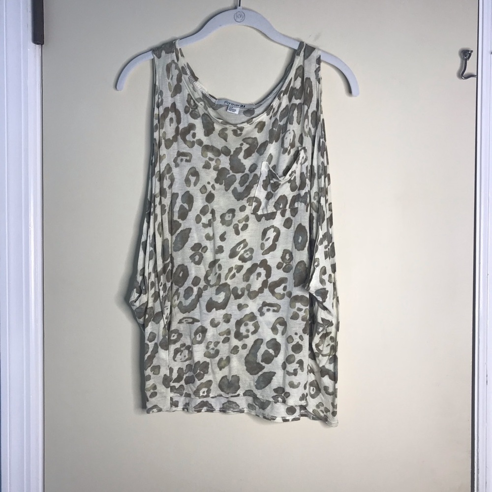 Forever 21 sleeveless loose fit top/tunic